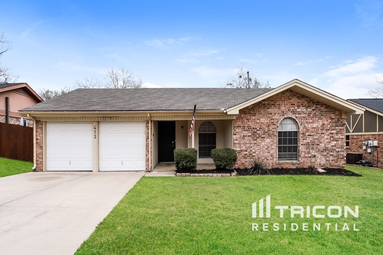 Foto principal - 413 East Vine Street Keller TX