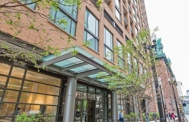 Foto principal - 520 S State St