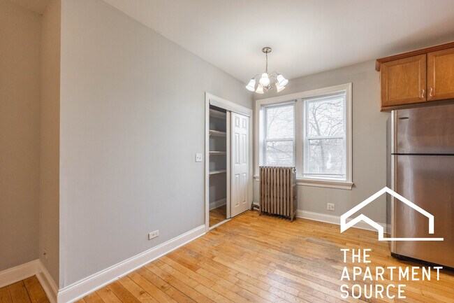 Foto del edificio - 4548 W George St