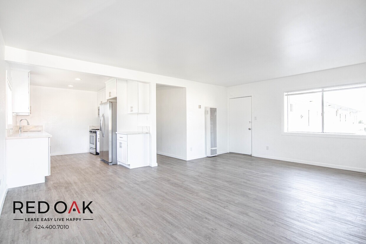 Beautiful Completely Remodeled Bright and Condo for Rent in