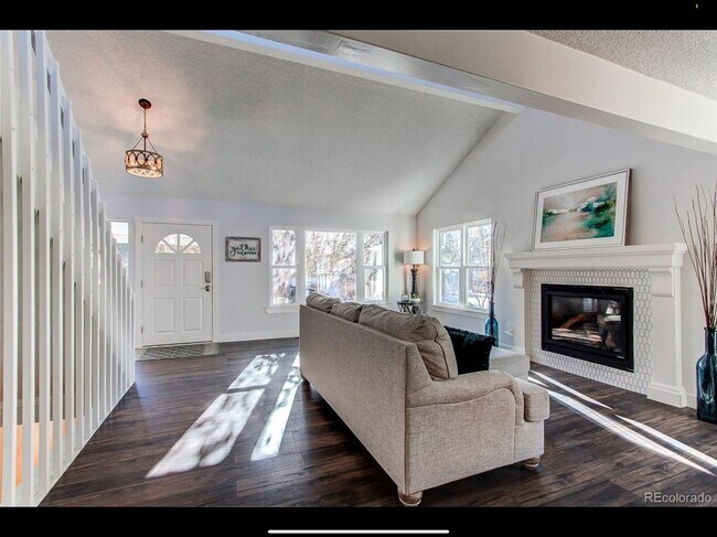 Photo - Beautiful Open & Remodeled 5 Bedroom Home ...