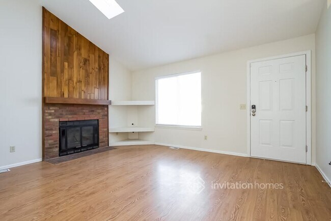 Building Photo - 19382 E Buchanan Pl