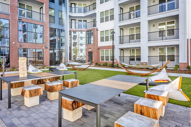 Building Photo - Legacy Heritage Apartments
