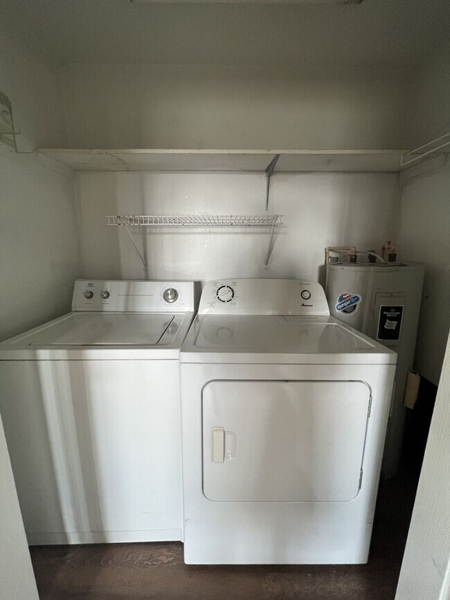 Foto del edificio - 212 Olive St