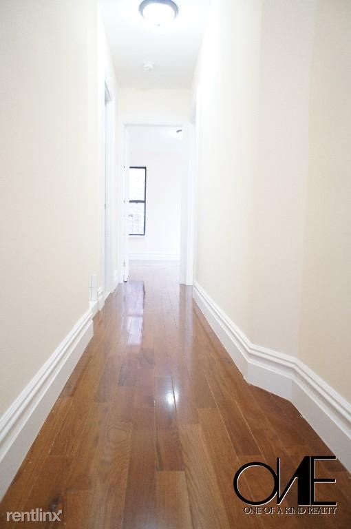 Building Photo - 17 E 128th St
