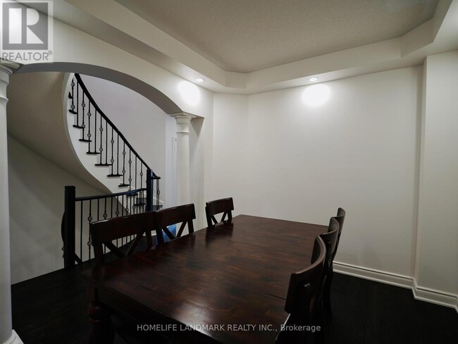Building Photo - 1214 Agram Dr
