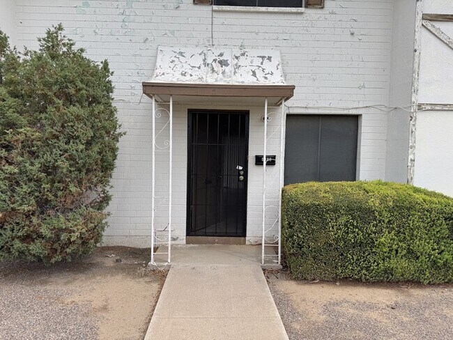 Foto del edificio - Maryvale 2br townhome