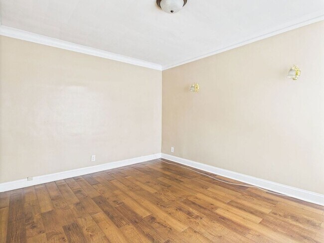Foto del edificio - 4338 W Kamerling Ave