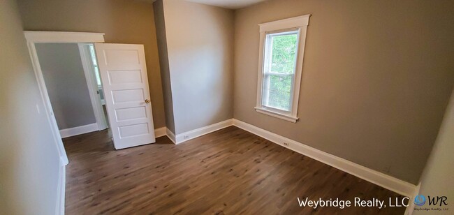 Building Photo - Very nice!! 3 Bedroom 1.5 Bath House in East Price Hill