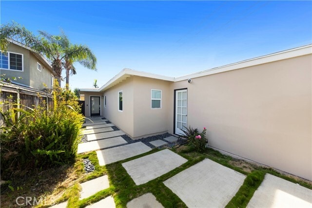 Foto del edificio - 34607 Calle Portola