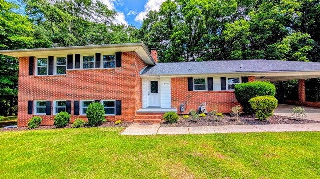 Building Photo - 3318 Hilltop Cir