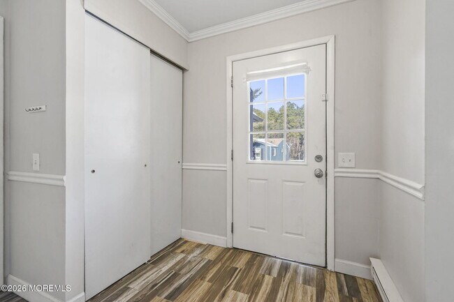 Foto del edificio - 28 Milford Ave