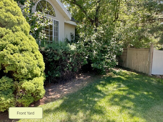 Foto del edificio - 8017 Showcase Ln