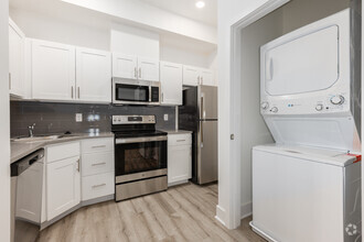 Interior Photo - Bay Manor Apartments