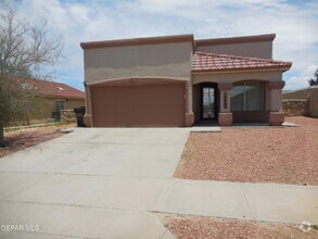 Building Photo - 14465 Desert Sage Dr