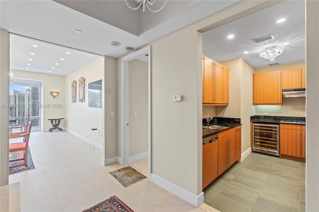 Foto del edificio - 1425 Brickell Ave