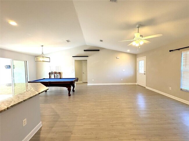 Foto del edificio - 3940 Penton Pl