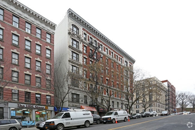 Foto del edificio - 50-58 Tiemann Pl