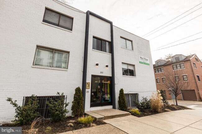 Foto del edificio - 311 N 33rd St