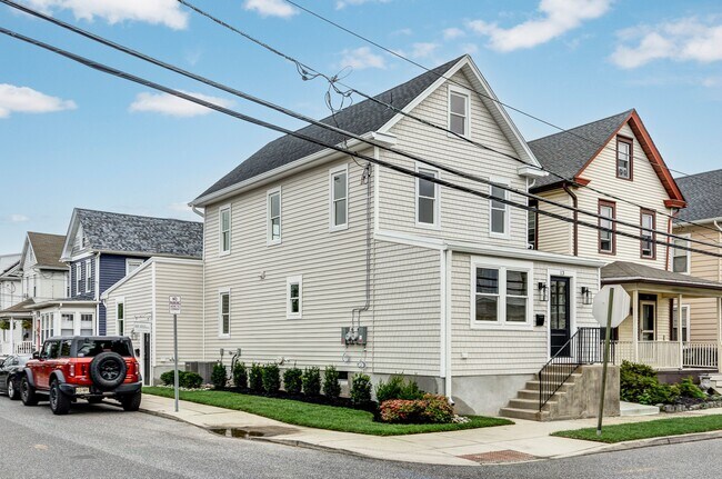 Foto del edificio - 13 Wilkins Ave