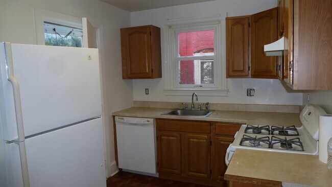 Foto del edificio - 147 Sheldon Ln