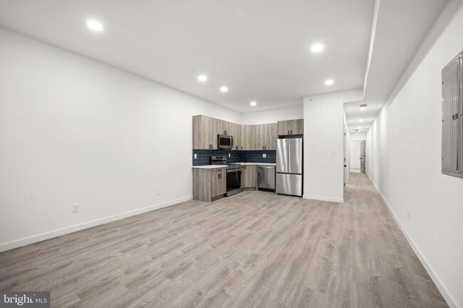Building Photo - 3623 N 21st St