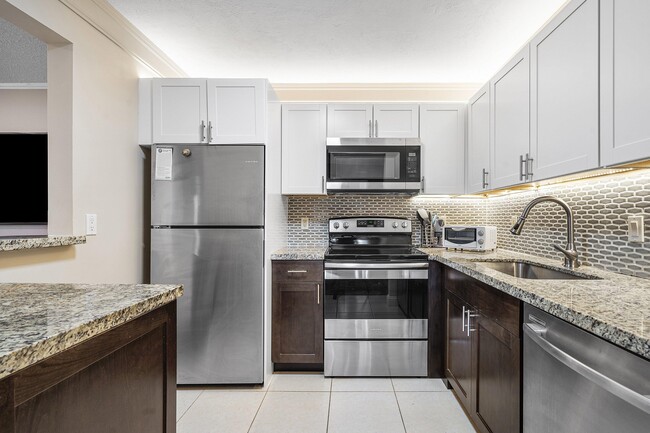 Building Photo - 142 Brittany Terrace