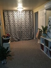 Building Photo - 443 S State St