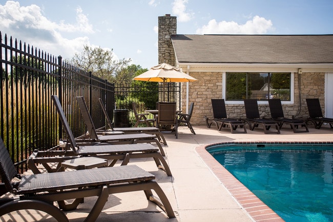 Piscina - Carmel Woods