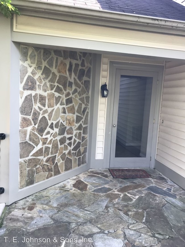 Building Photo - 2 br, 2 bath House - 1608 Anji Ct.