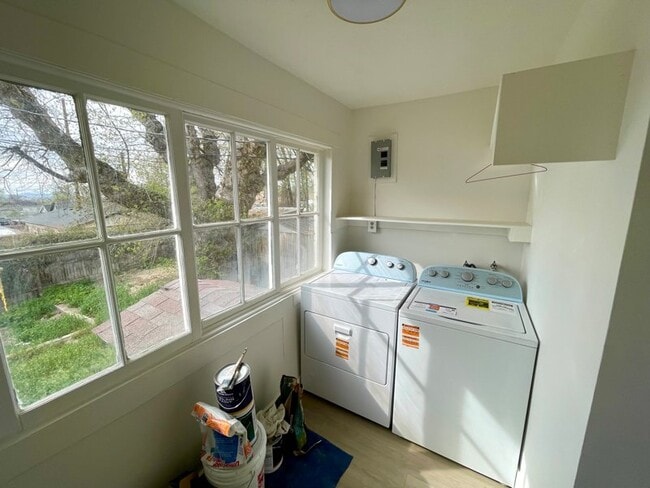 Photo - 818 S 1100 E House