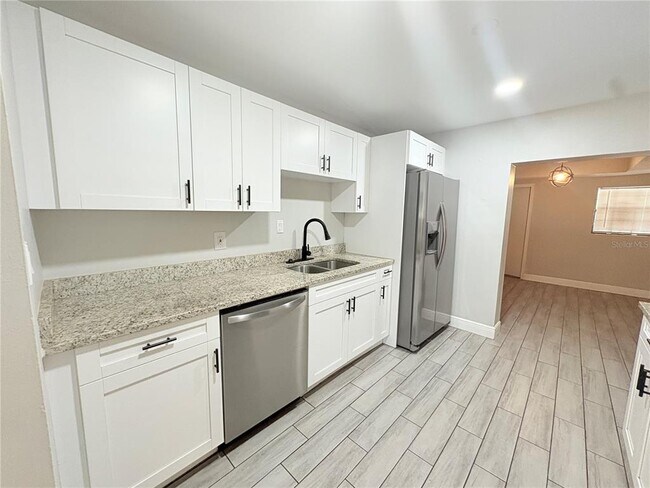 Foto del edificio - 4203 E Yukon St