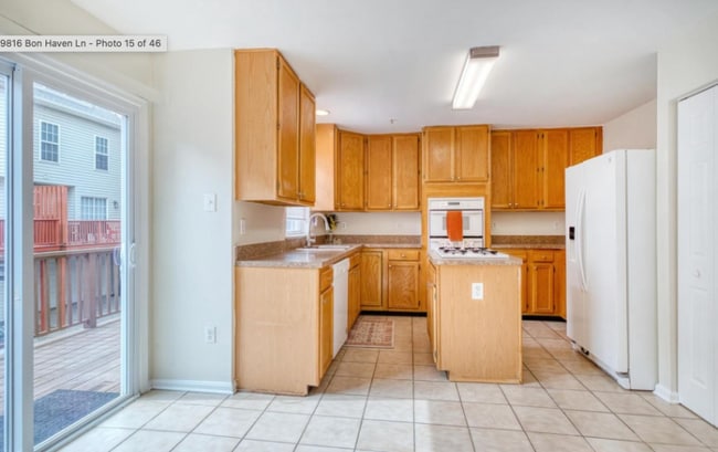 Building Photo - 9816 Bon Haven Ln