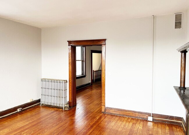 Foto del edificio - 3211 Jefferson Ave