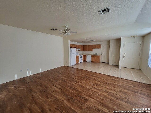 Building Photo - 3864 Maverick Creek