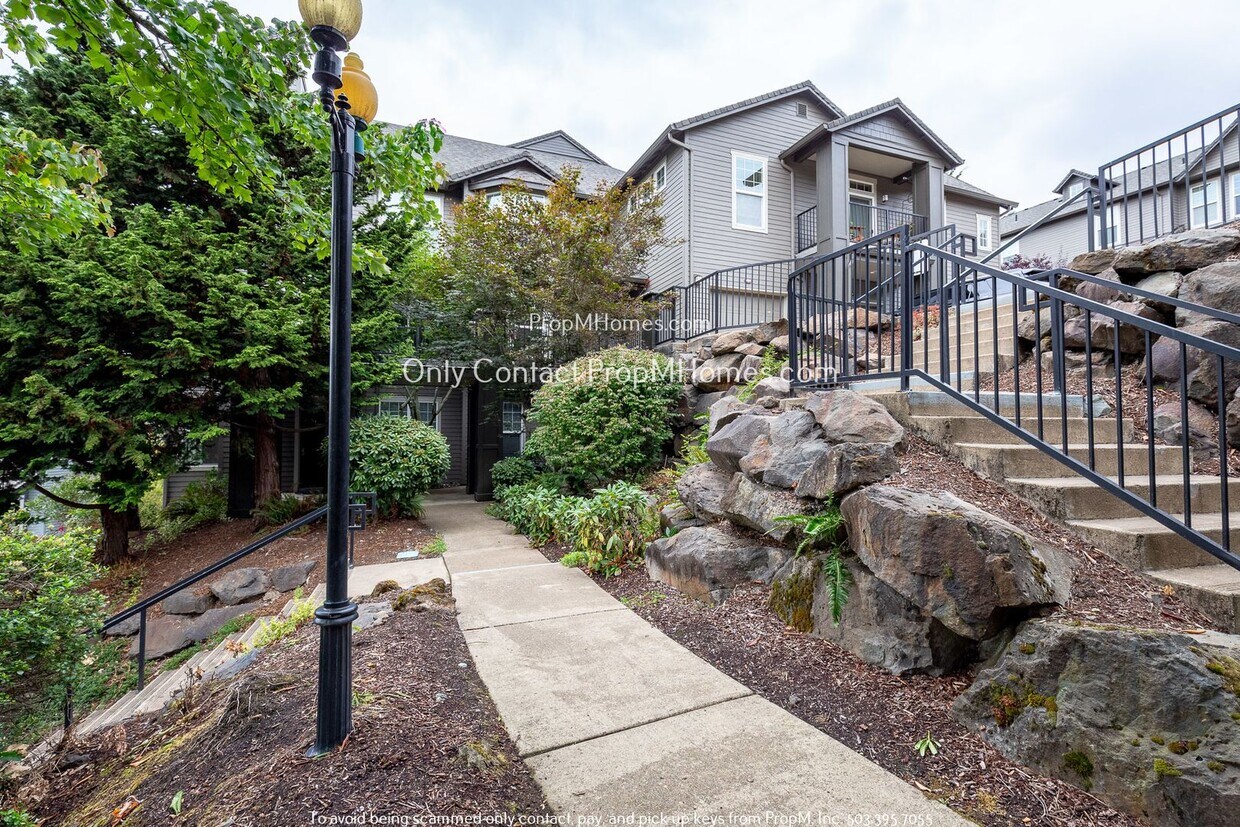 Primary Photo - Limited-Time Special: Reduced Deposit for ...