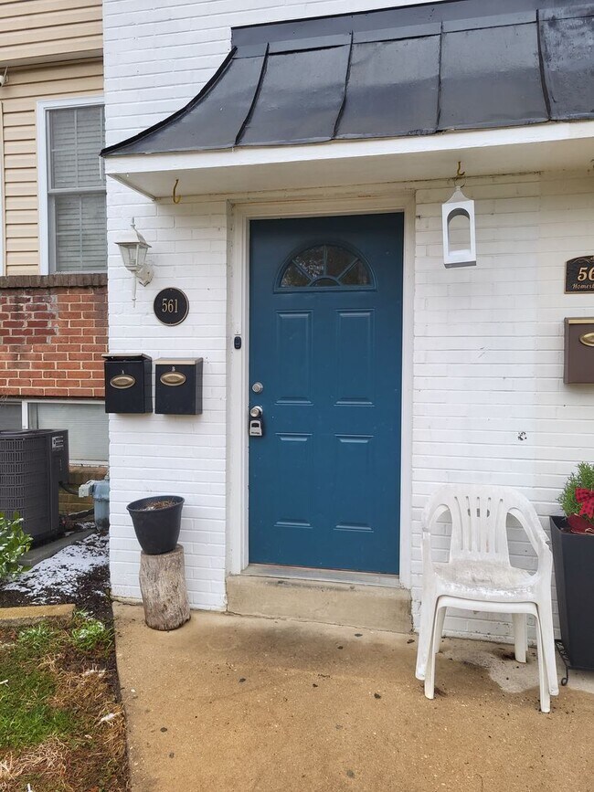 Building Photo - 561 Homestead Rd