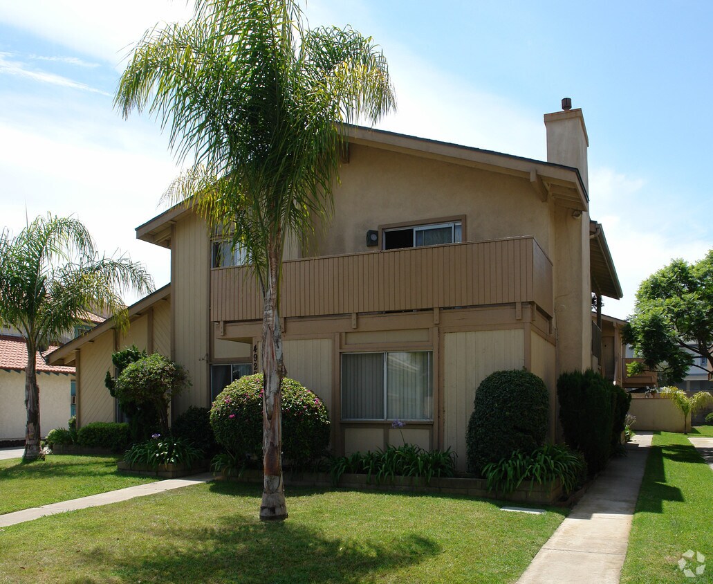 Building Photo - 4922 Charlene Cir