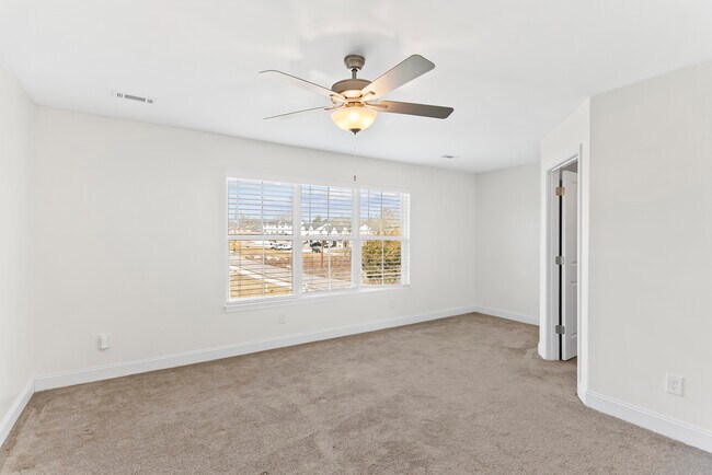 Foto del edificio - 4891 Ancient Glacier Ln