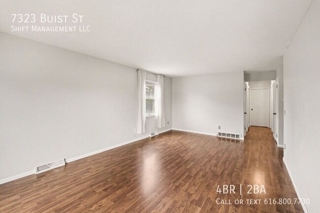 Foto del edificio - 7323 Buist Dr