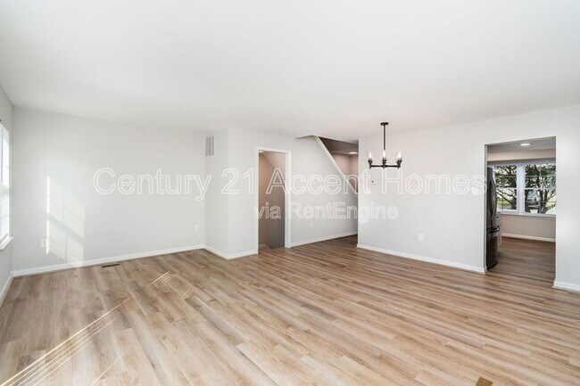 Foto del edificio - 5249 Spring Branch Blvd