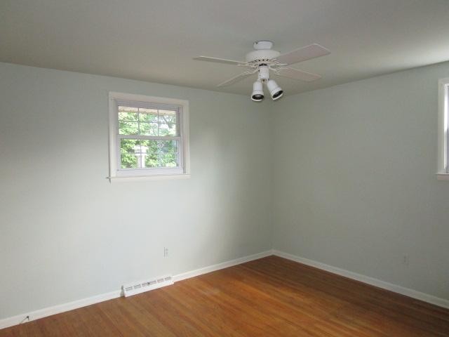 Building Photo - 4 bedroom in Pennsville NJ 08070