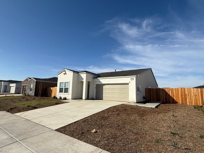 Building Photo - Brand-New 4-Bedroom Home in Desirable Bake...