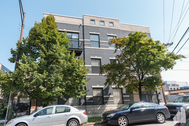 Building Photo - 213 N Racine Ave