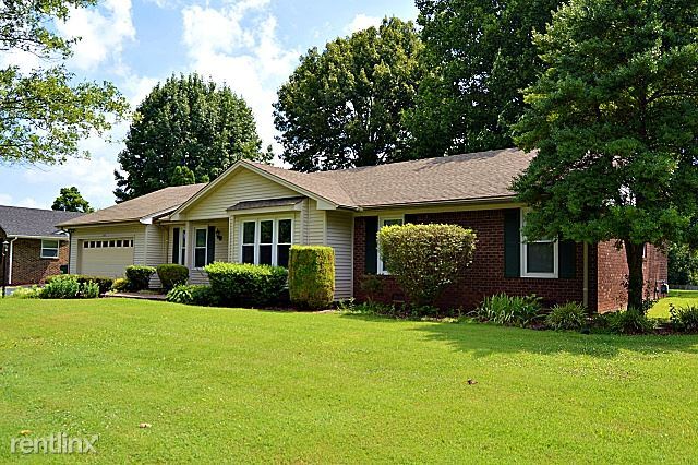 Primary Photo - 4 br, 2.5 bath House - 2620 Thompson Dr