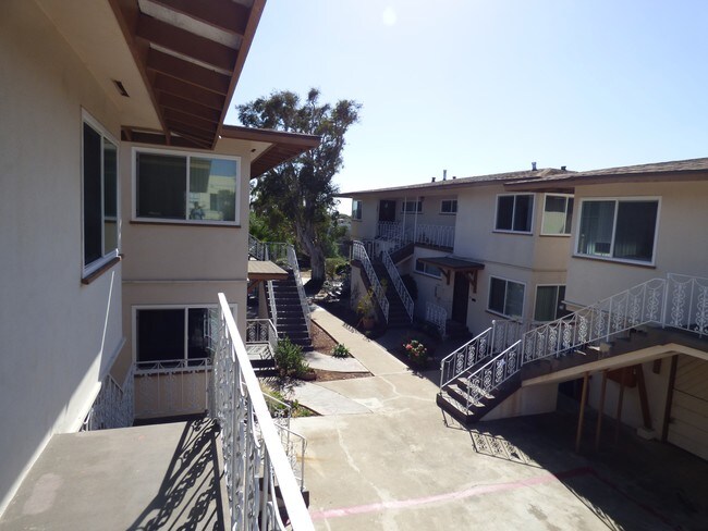 Foto del edificio - 715-717 Torrance St