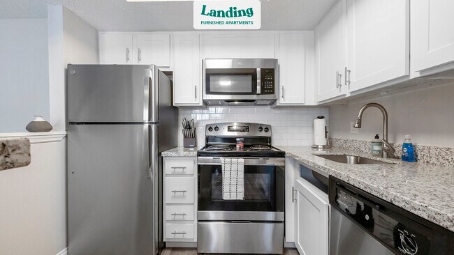 Foto del edificio - 8415 N Armenia Ave