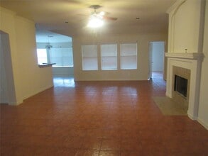 Building Photo - 2611 Colony Haven Cir