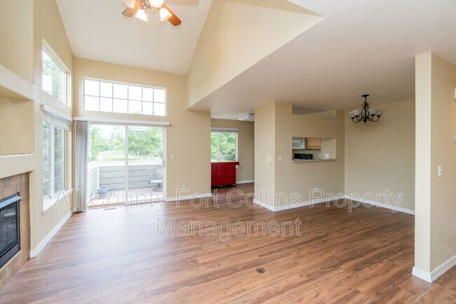 Building Photo - 6815 Antigua Dr