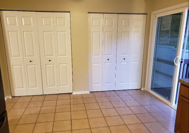 Foto del edificio - 35763 N Wilson Rd